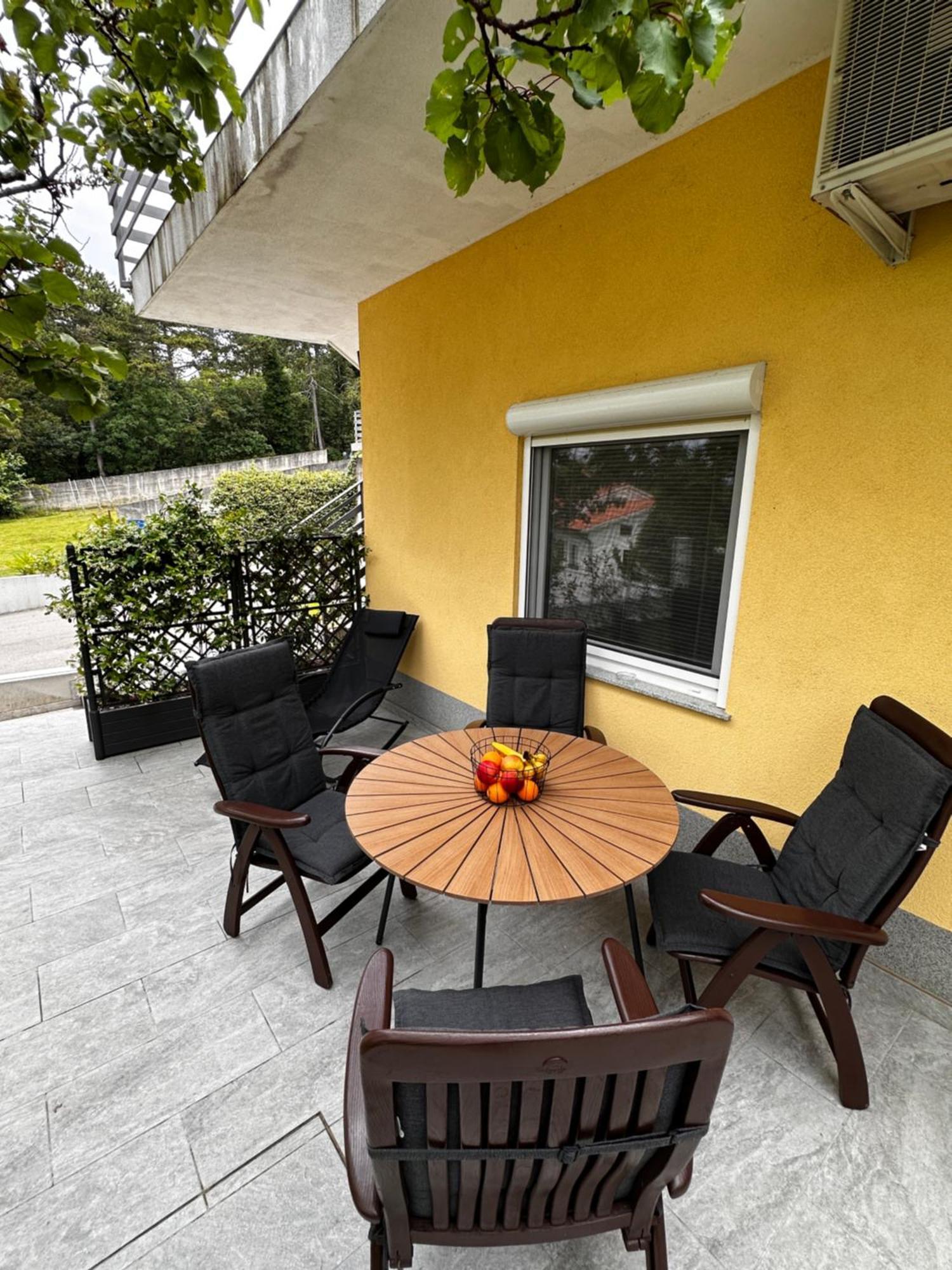 Riad Apartments Zgornje Skofije ภายนอก รูปภาพ